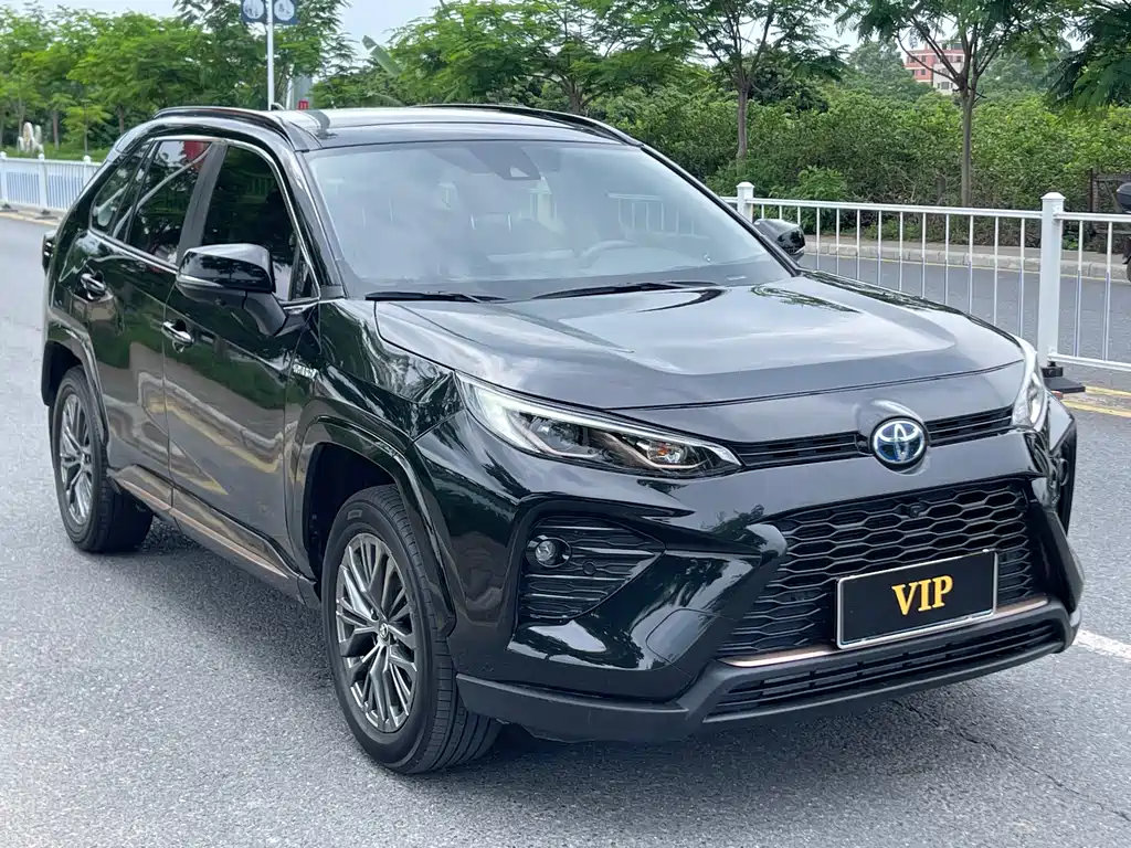 Toyota Wildlander — фото 3