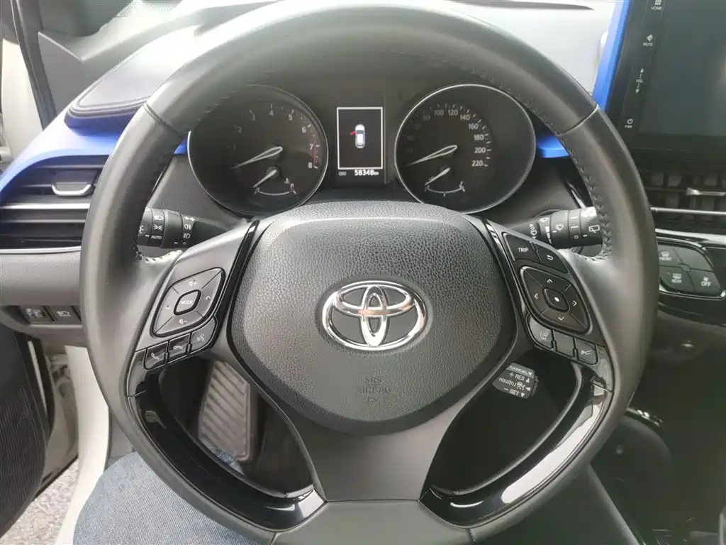 Toyota IZOA — фото 3