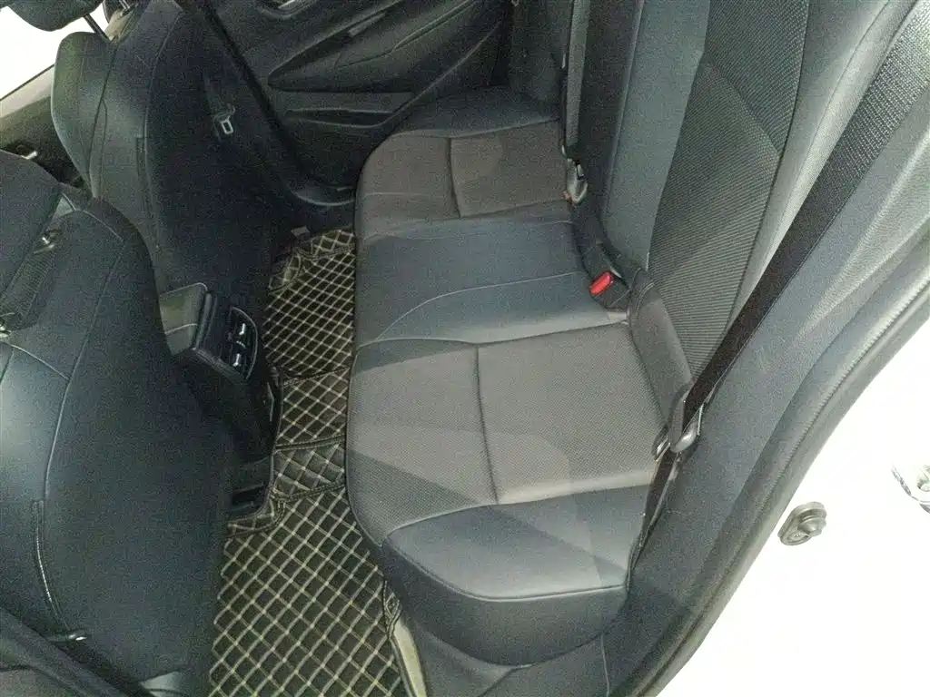 Toyota Levin — фото 13