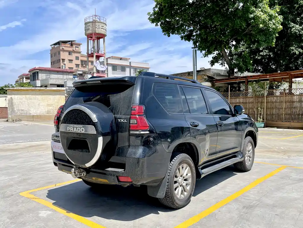 Toyota Prado (Import) — фото 4