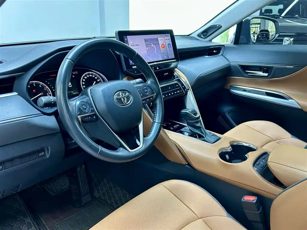 Toyota Venza — фото 8