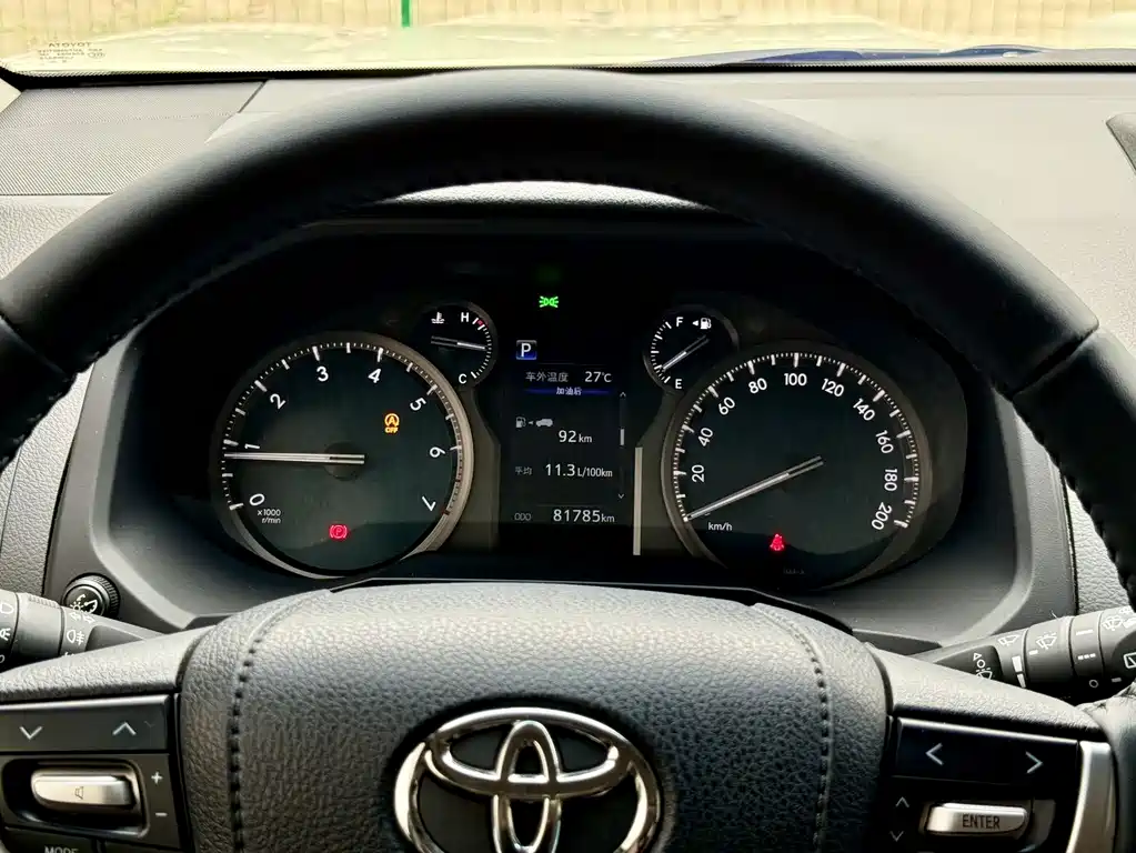 Toyota Prado — фото 17
