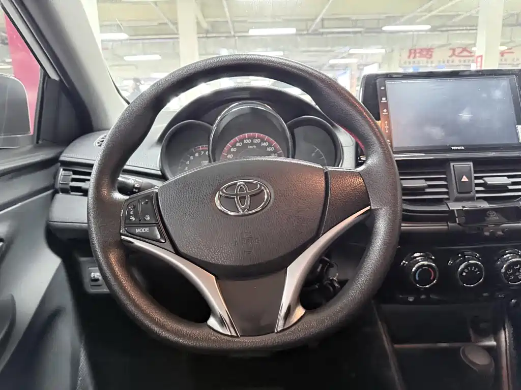 Toyota Vios FS — фото 14