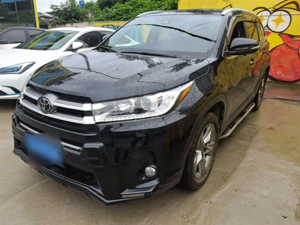 Toyota Highlander — фото 2