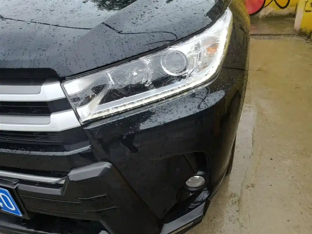 Toyota Highlander — фото 24