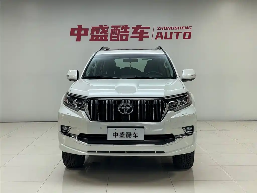 Toyota Prado — фото 2