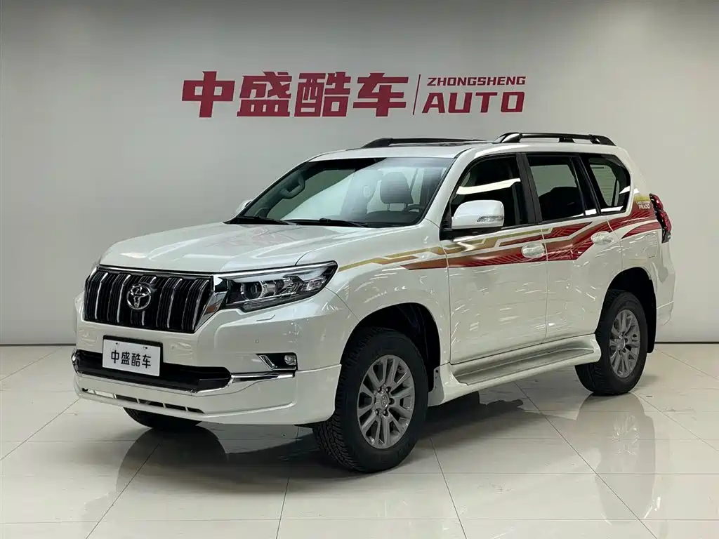 Toyota Prado — фото 1