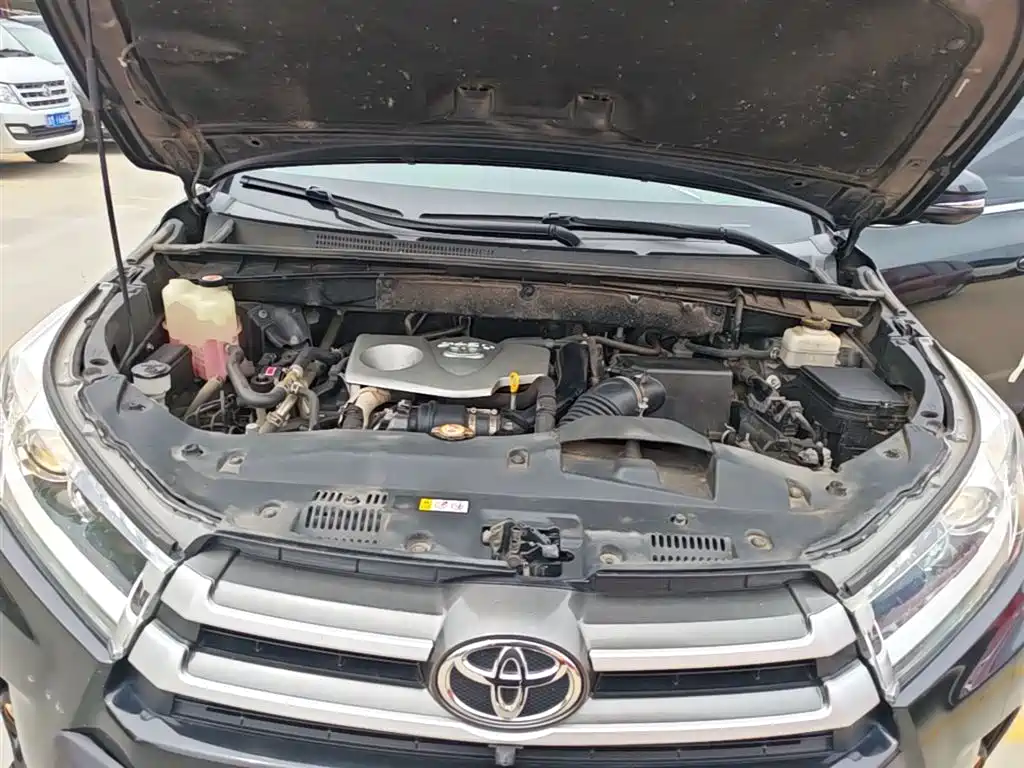 Toyota Highlander — фото 20