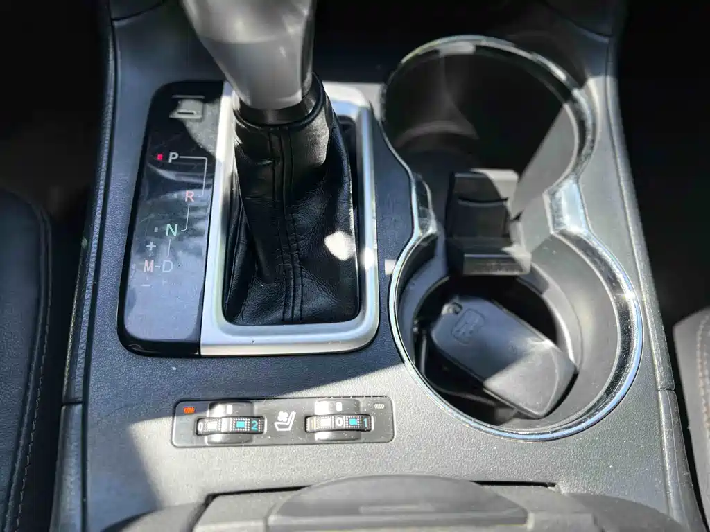 Toyota Highlander — фото 20