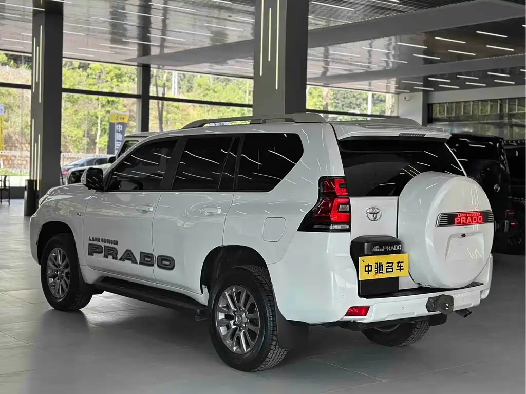 Toyota Prado (Import) — фото 7