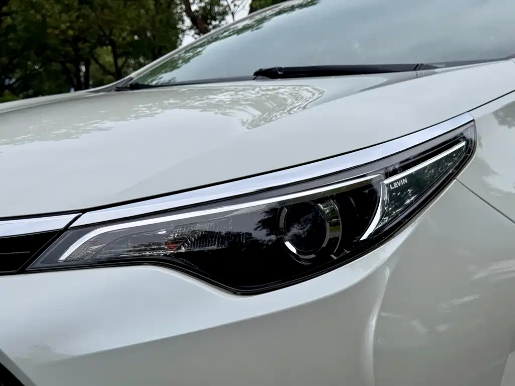 Toyota Levin — фото 17