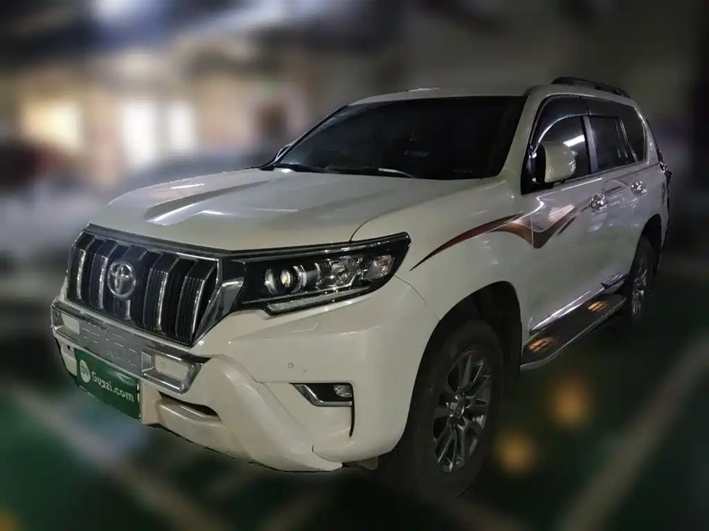 Toyota Prado — фото 2