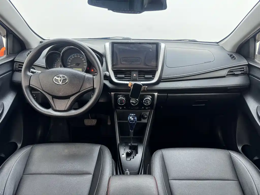 Toyota Vios FS — фото 20