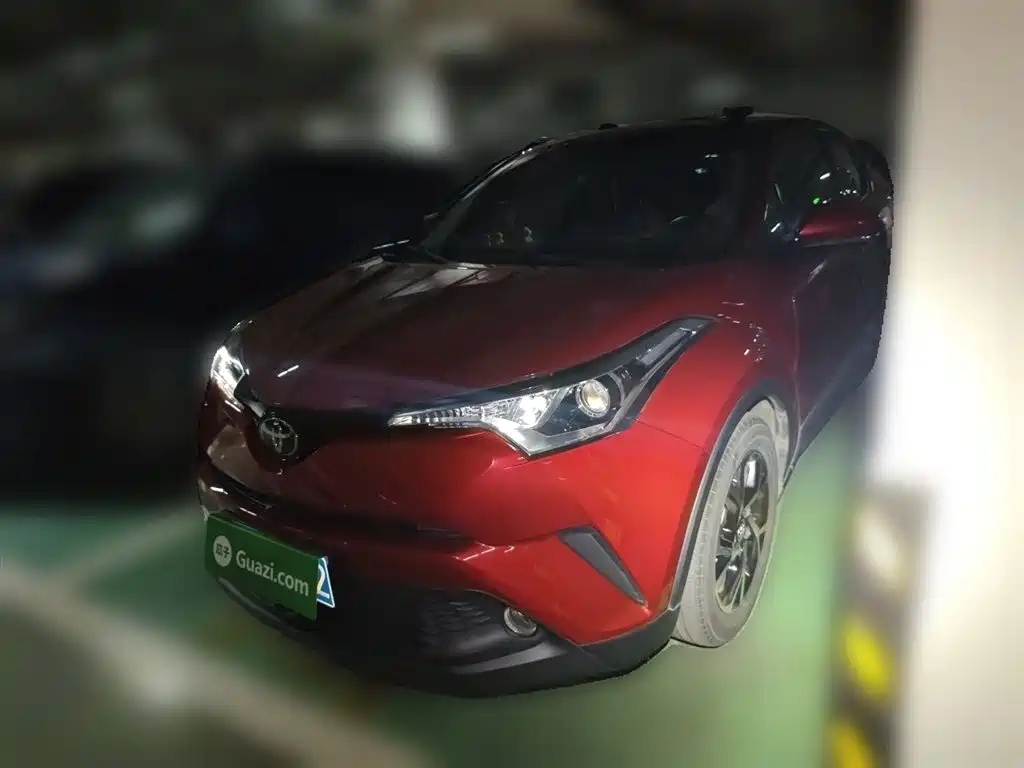 Toyota C-HR — фото 2