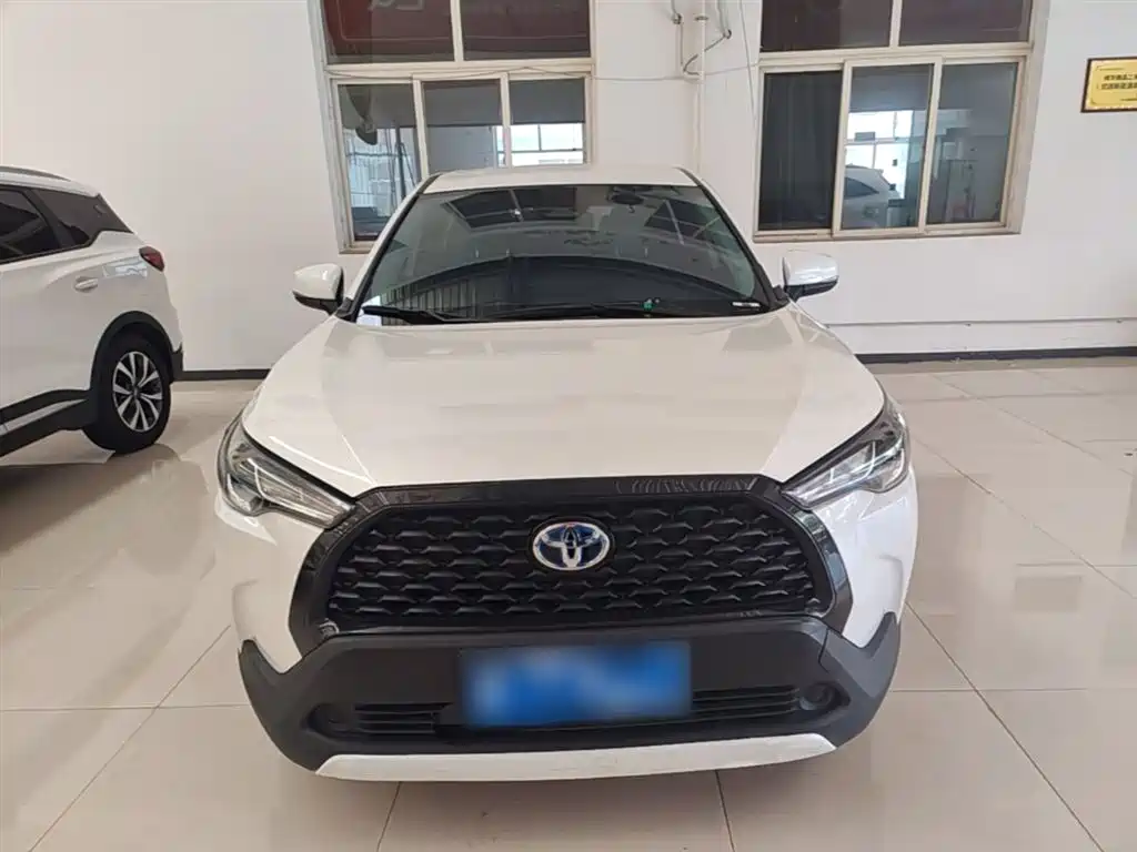 Toyota Corolla Cross — фото 3