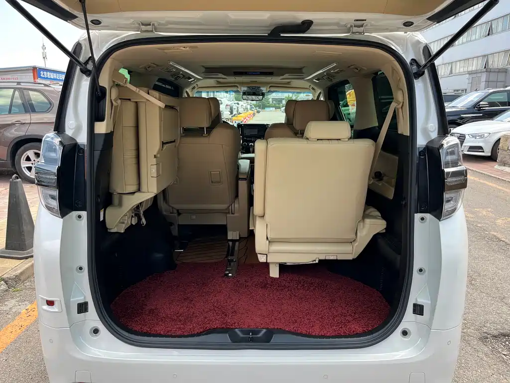 Toyota Vellfire — фото 42