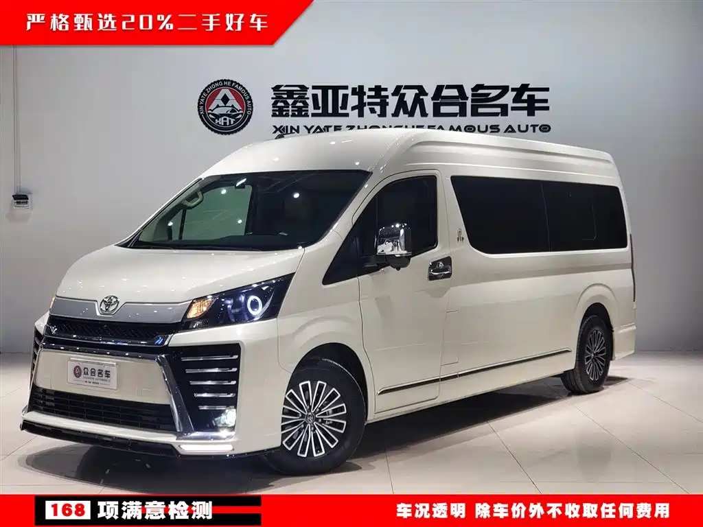 Toyota Hiace — фото 2