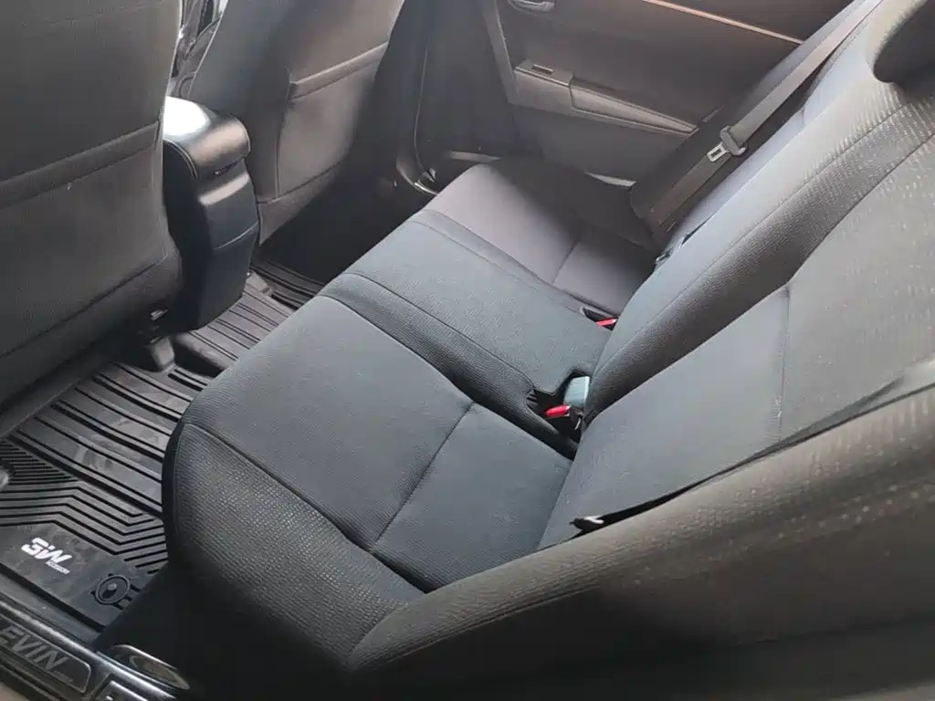 Toyota Levin — фото 17