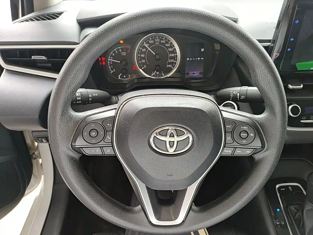 Toyota Allion — фото 7