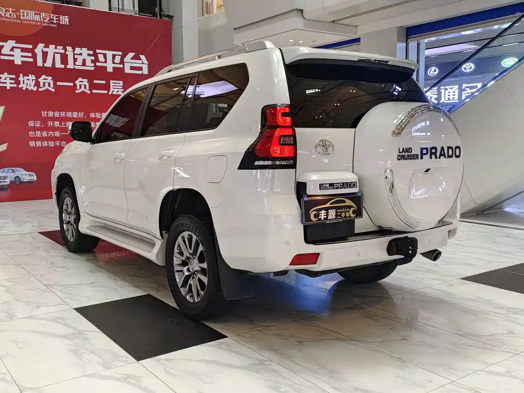 Toyota Prado (Import) — фото 23