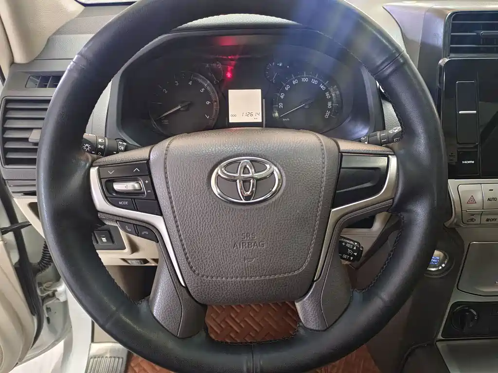 Toyota Prado (Import) — фото 7