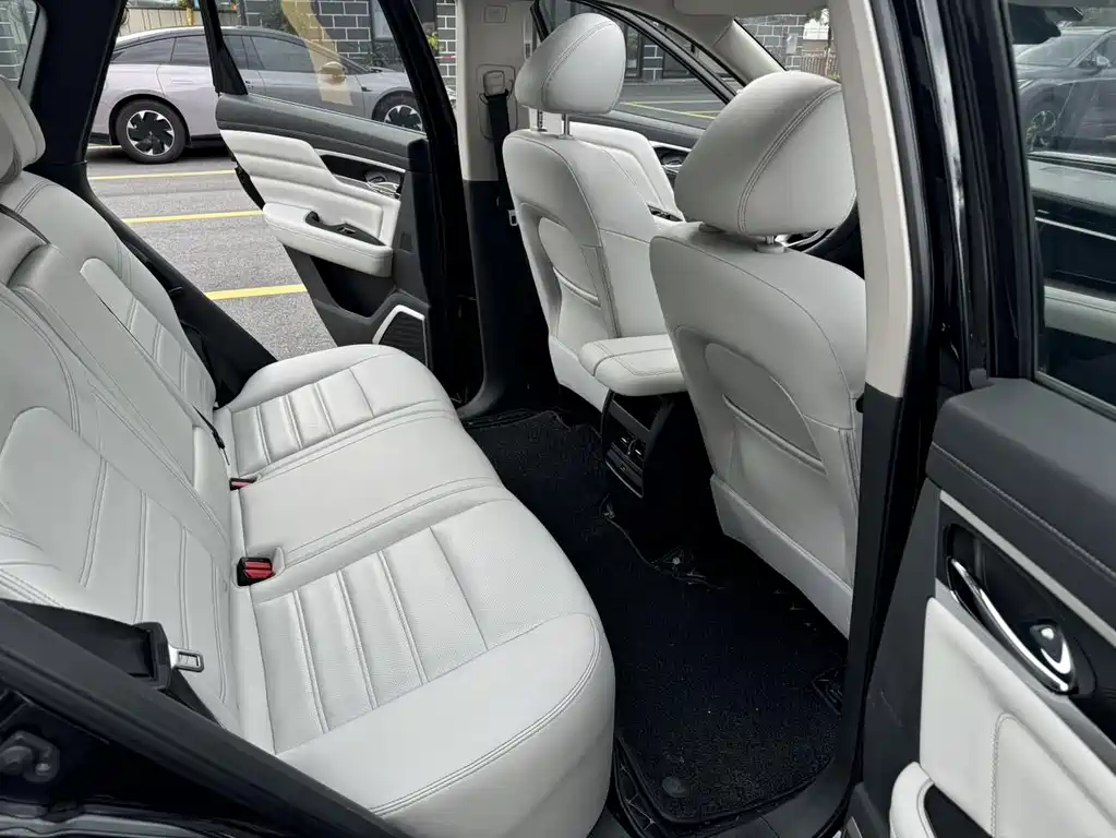 Venucia Star — фото 9