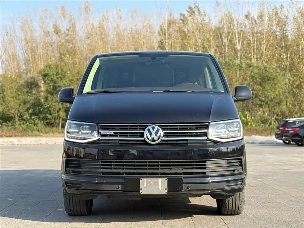 Volkswagen Caravelle — фото 2