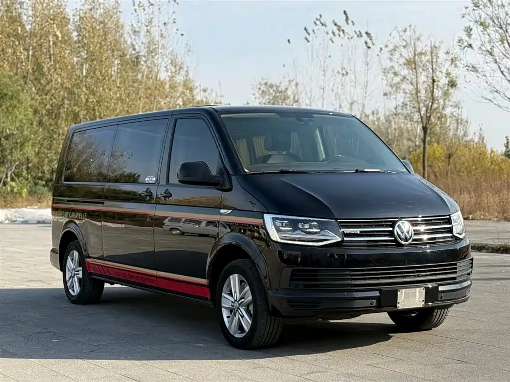 Volkswagen Caravelle — фото 3