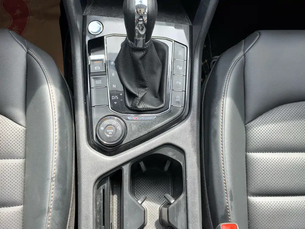 Volkswagen Tharu — фото 17