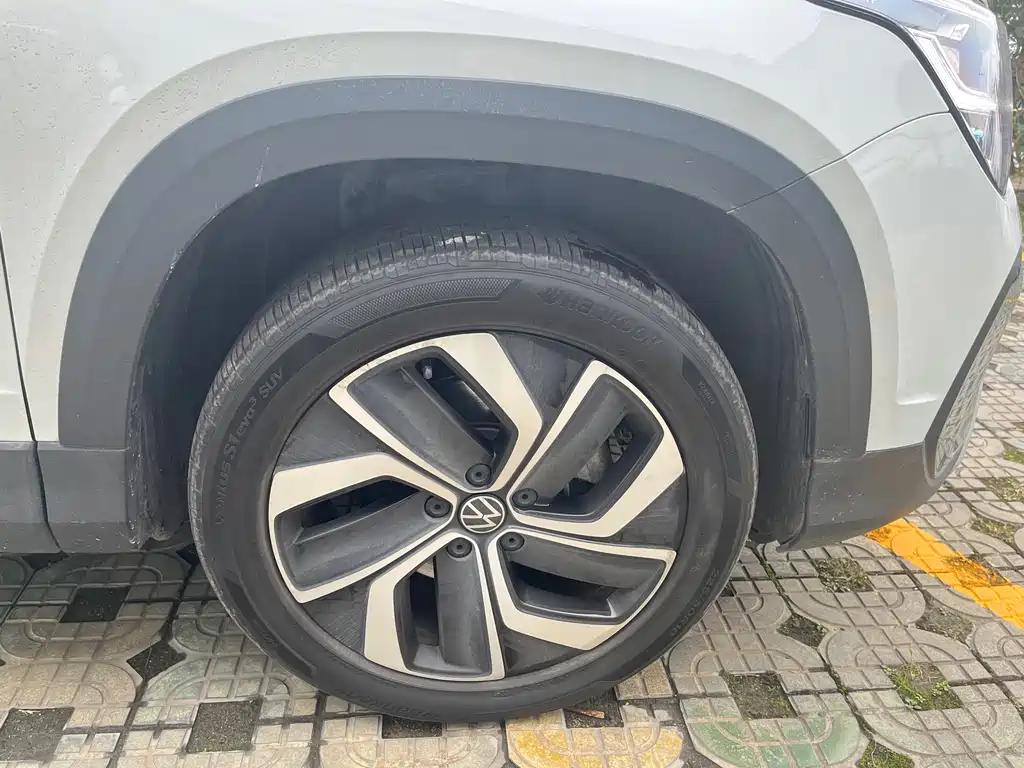 Volkswagen Tharu — фото 9