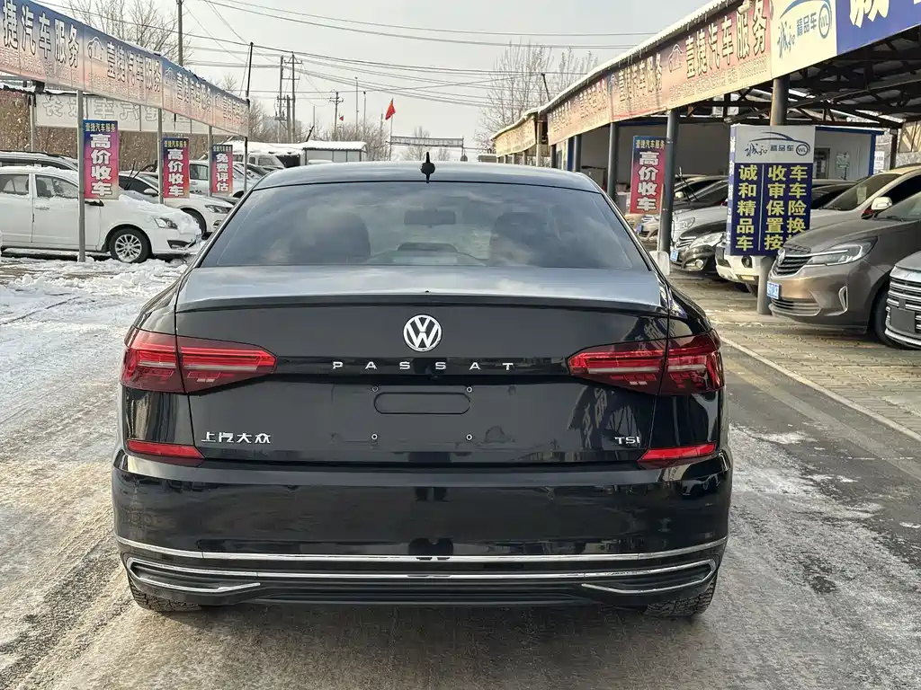 Volkswagen Passat — фото 8