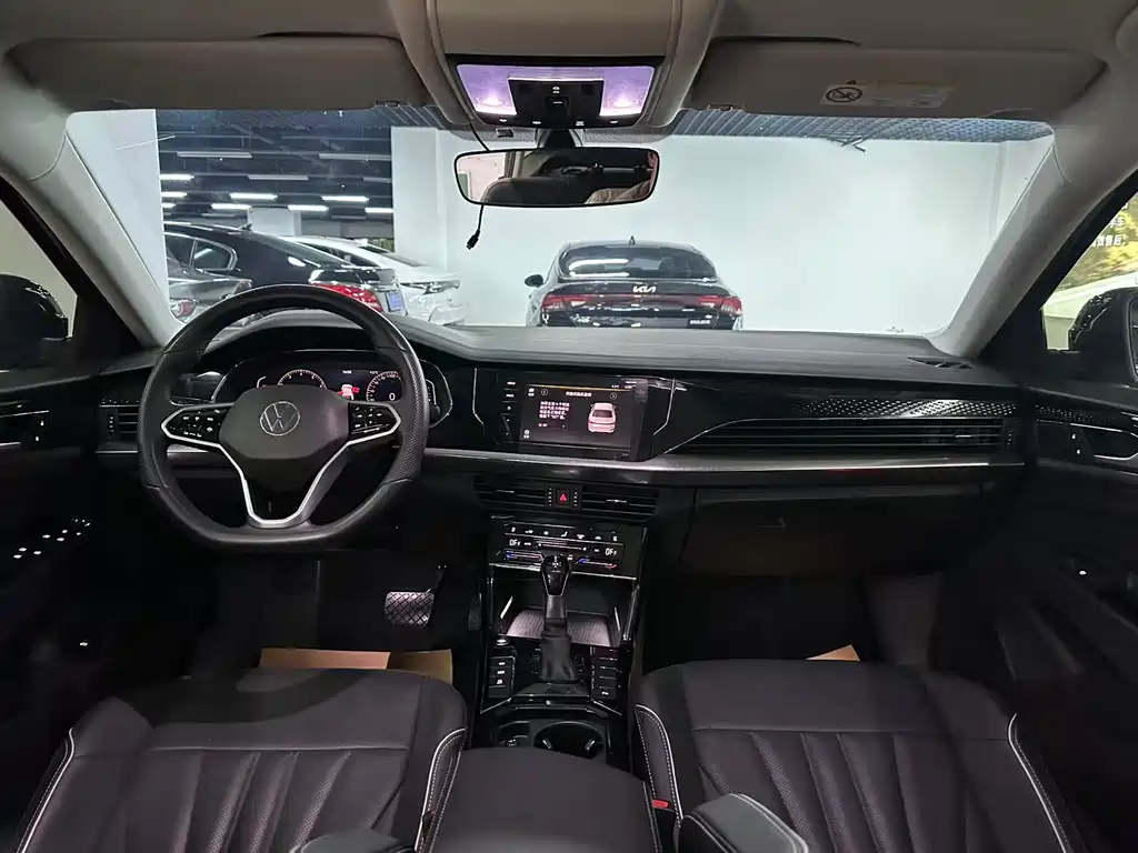 Volkswagen Passat — фото 4