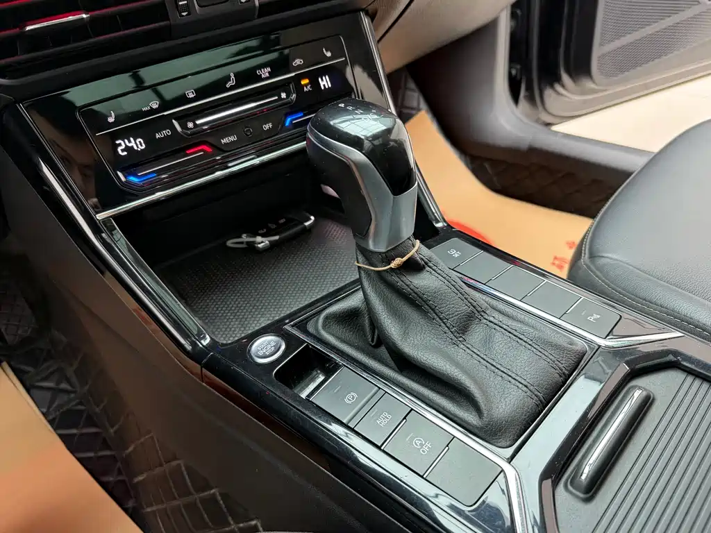 Volkswagen Passat — фото 8
