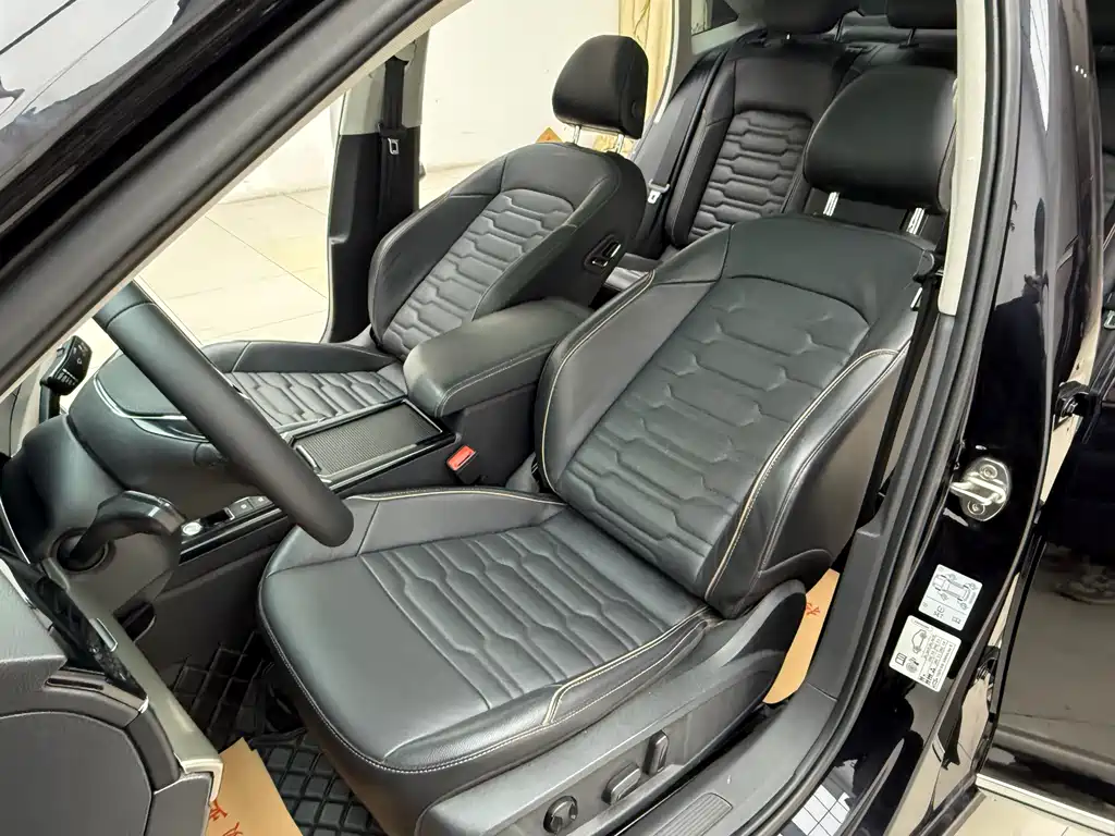 Volkswagen Passat — фото 10