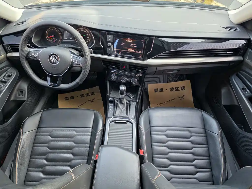 Volkswagen Passat — фото 6