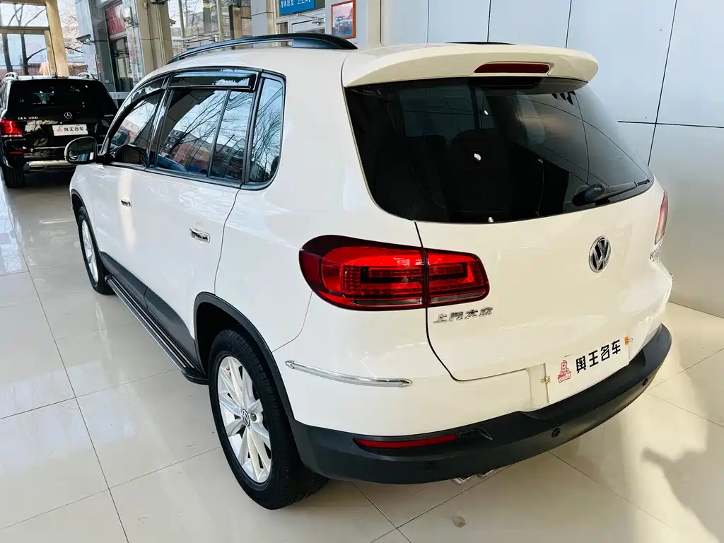 Volkswagen Tiguan — фото 3