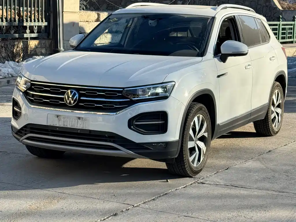 Volkswagen Tharu — фото 2