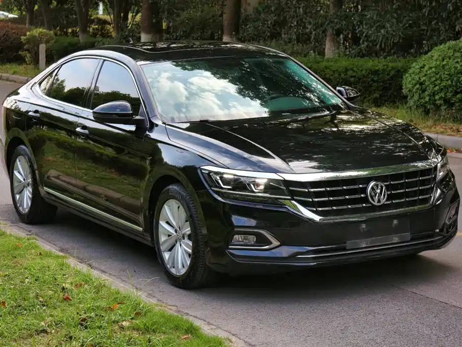 Volkswagen Passat — фото 3