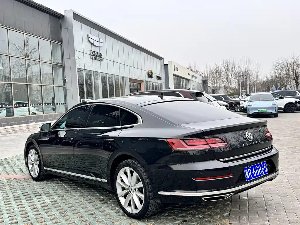 Volkswagen CC — фото 4