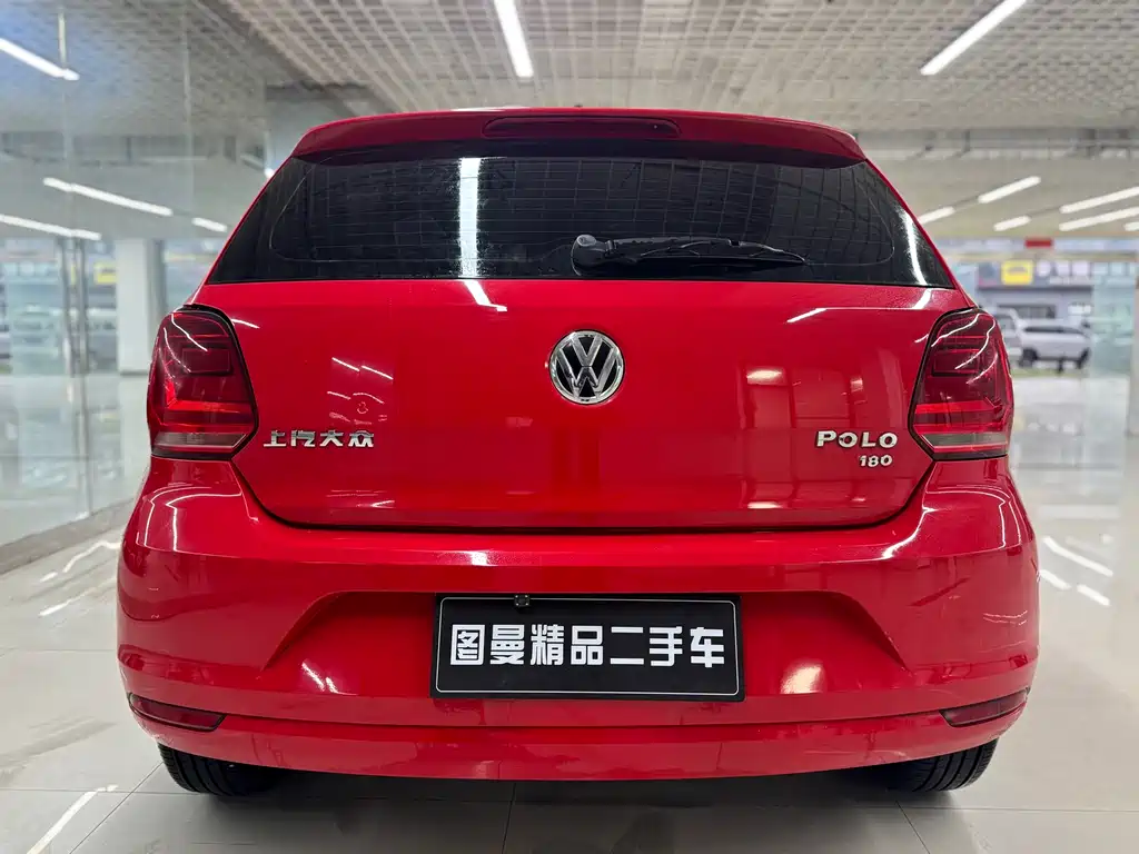 Volkswagen Polo — фото 5