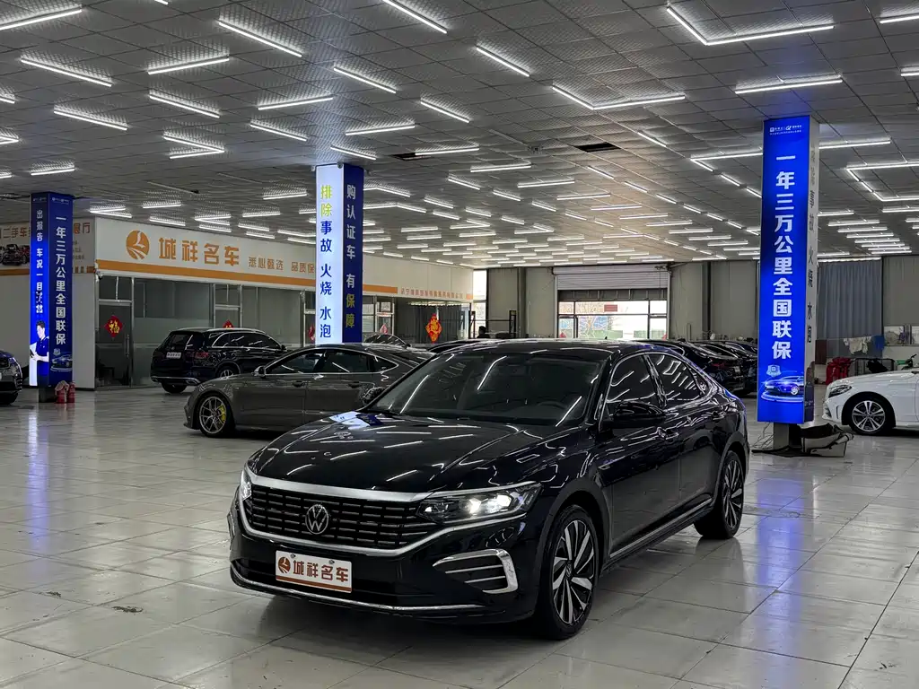 Volkswagen Passat — фото 3