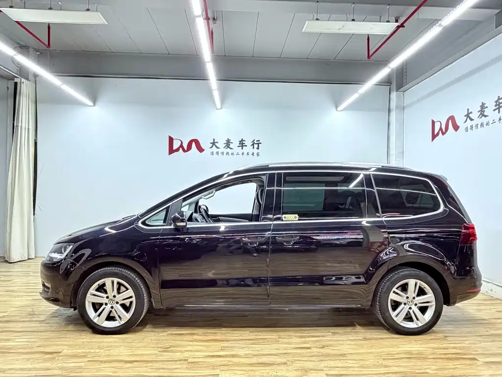 Volkswagen Sharan — фото 3