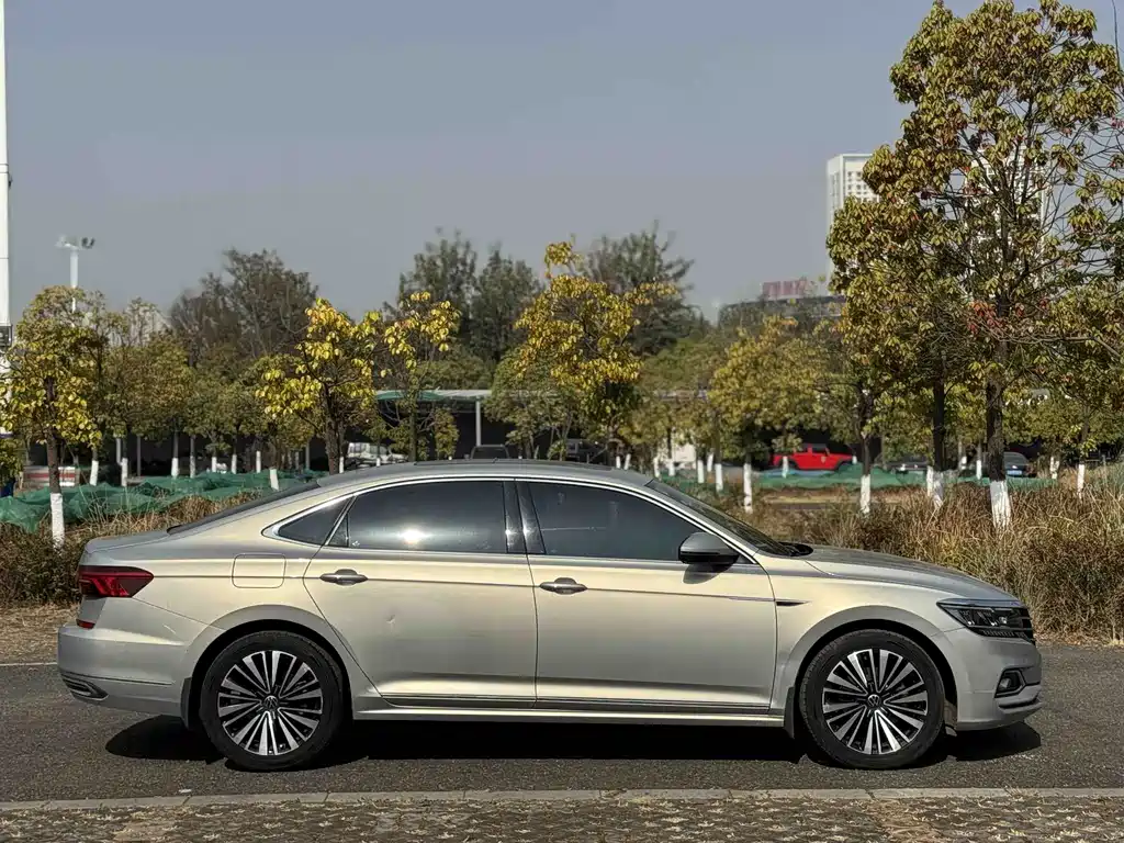 Volkswagen Passat — фото 3