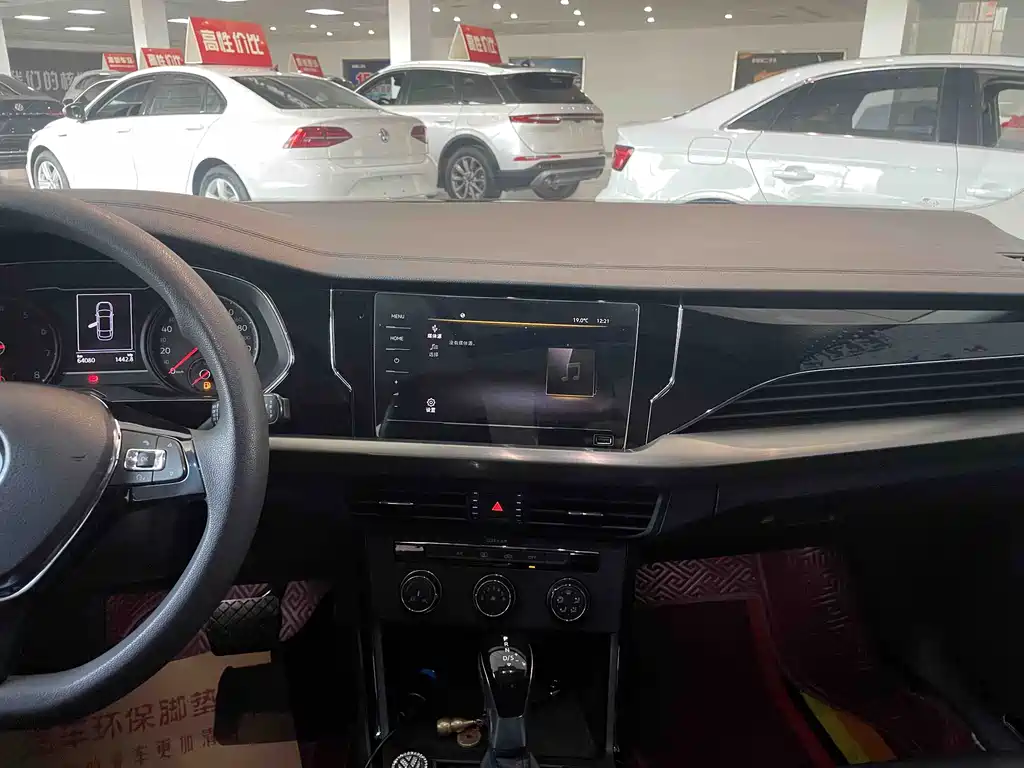 Volkswagen Passat — фото 16