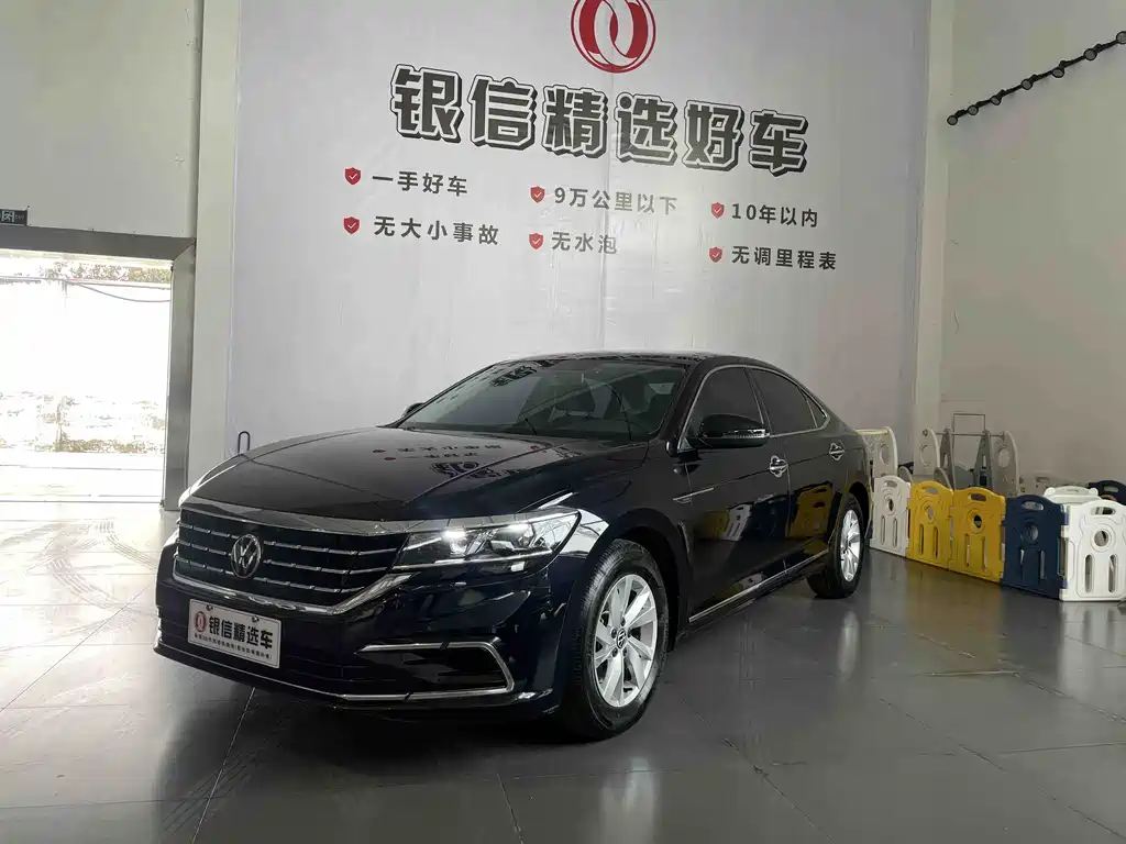 Volkswagen Passat — фото 3