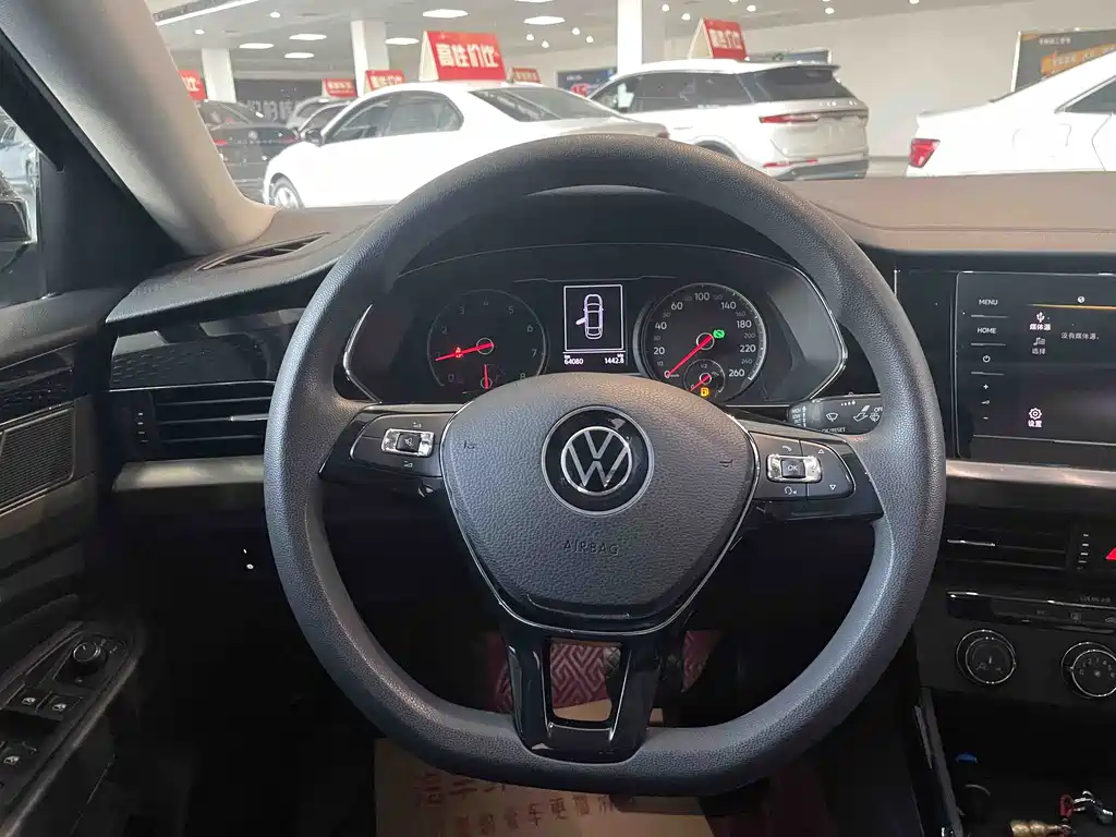 Volkswagen Passat — фото 7