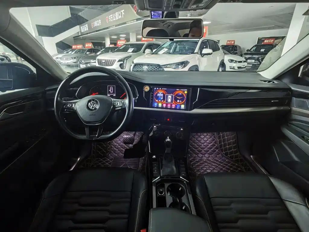 Volkswagen Passat — фото 9