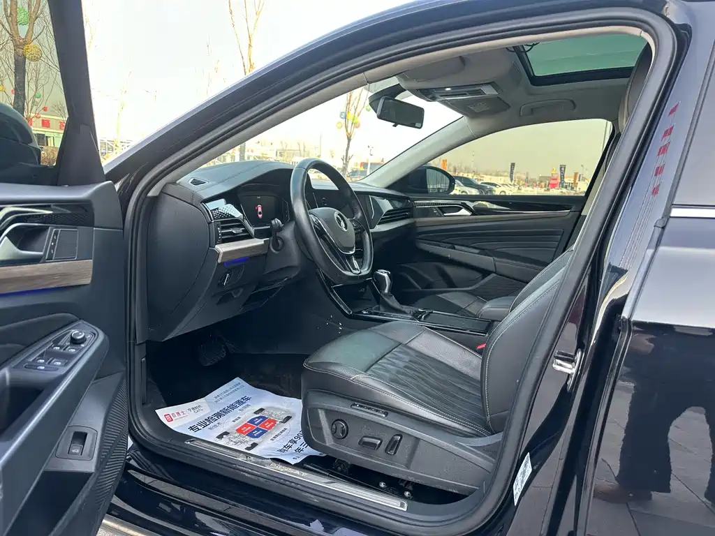Volkswagen Passat — фото 5