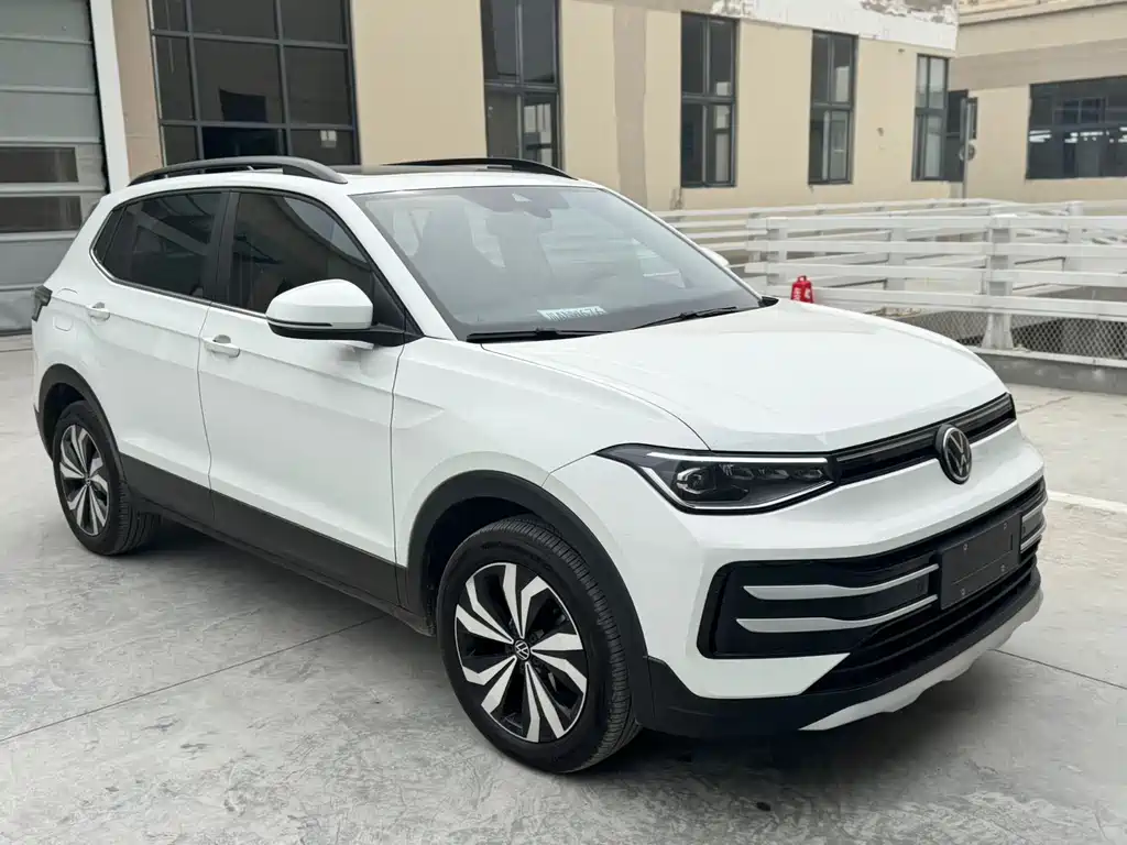 Volkswagen Tharu — фото 3