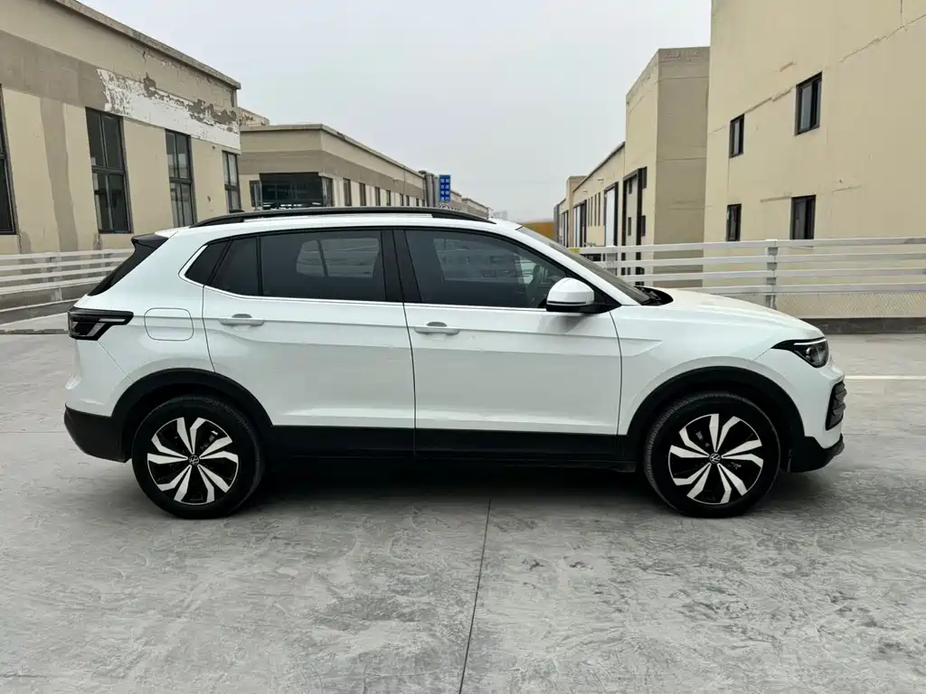Volkswagen Tharu — фото 4
